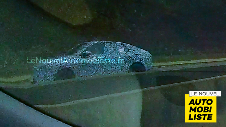 42194610.jpg